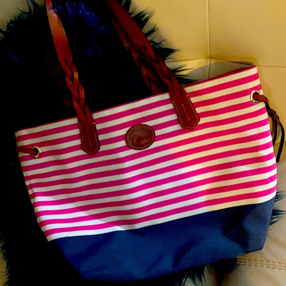 Dooney and bourke summer tote - Picture 2 of 5